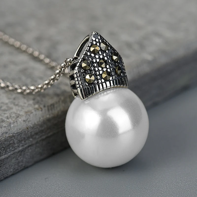 Collier perle avec couronne – Image 2