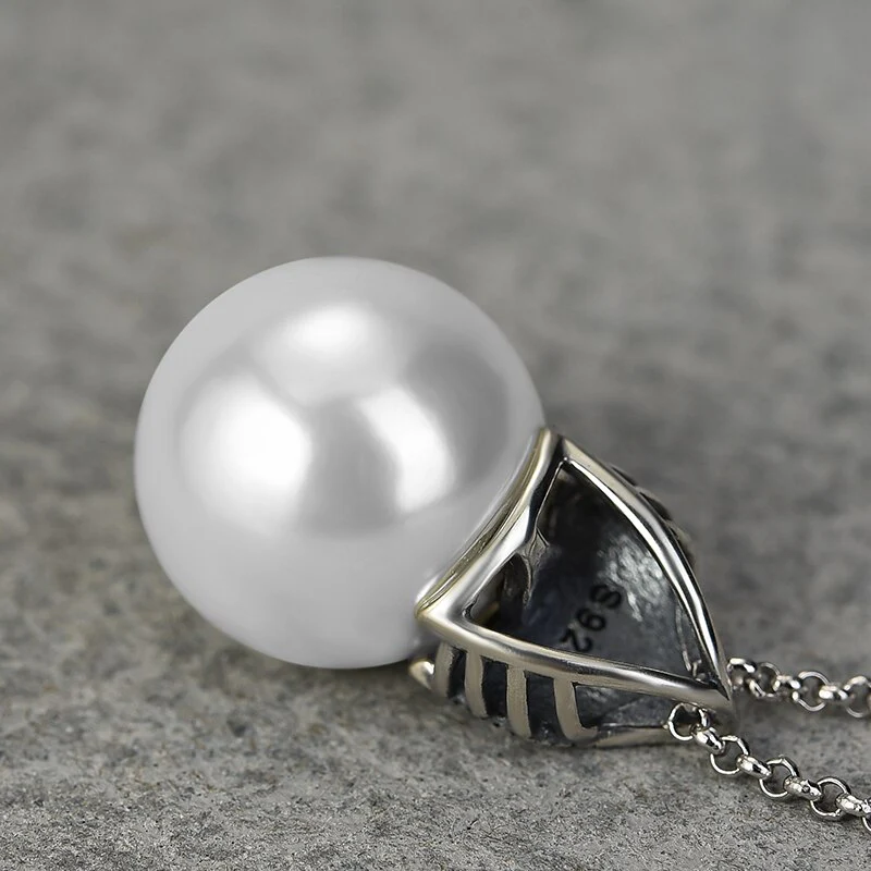 Collier perle avec couronne – Image 4
